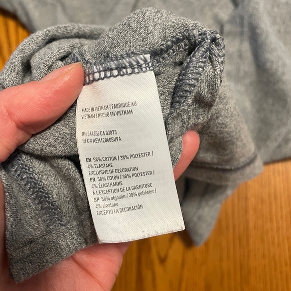 American Eagle long sleeve size L - Picture 7 of 7